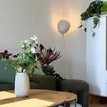 The Elegant Hideaway Apartamento Nové Zámky