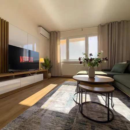 דירה The Elegant Hideaway *
