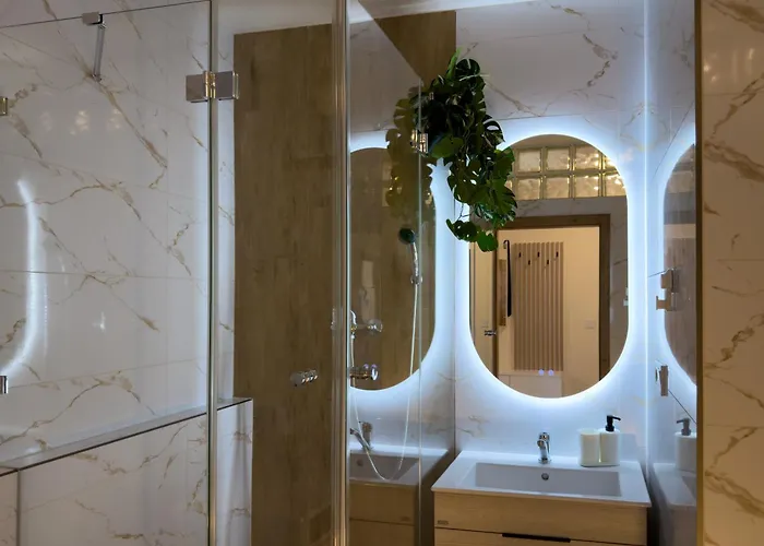 The Elegant Hideaway Appartement *